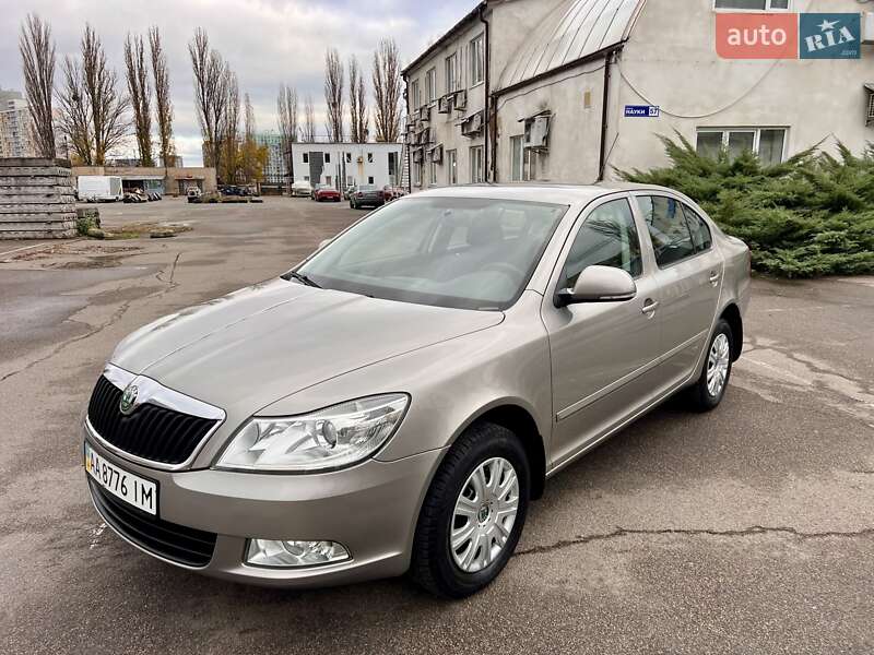 Лифтбек Skoda Octavia 2010 в Киеве фото 2 Лифтбек Skoda Octavia 2010 в Киеве