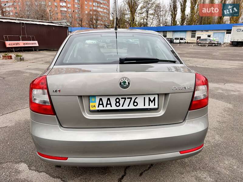 Лифтбек Skoda Octavia 2010 в Киеве фото 7 Лифтбек Skoda Octavia 2010 в Киеве