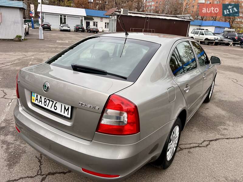 Лифтбек Skoda Octavia 2010 в Киеве фото 8 Лифтбек Skoda Octavia 2010 в Киеве