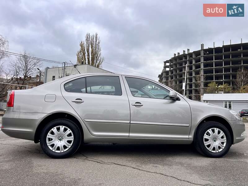 Лифтбек Skoda Octavia 2010 в Киеве фото 19 Лифтбек Skoda Octavia 2010 в Киеве