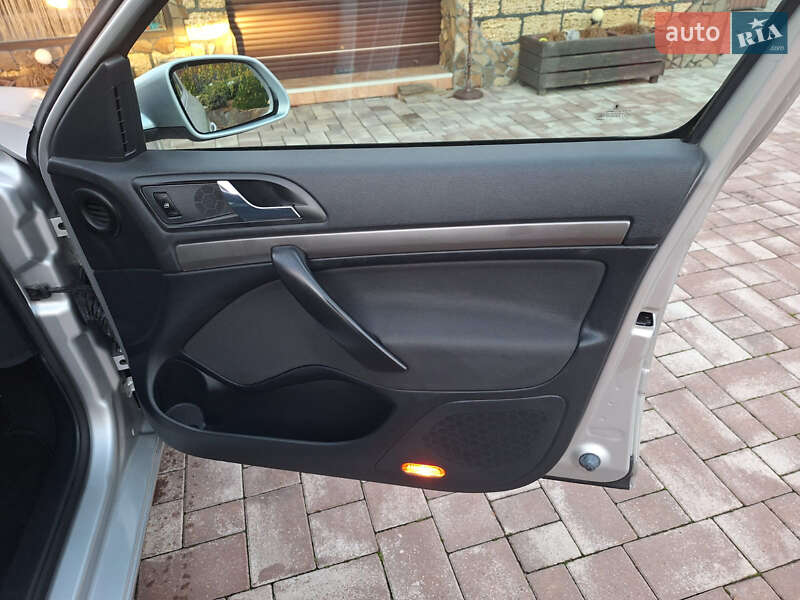 Лифтбек Skoda Octavia 2004 в Виннице фото 22 Лифтбек Skoda Octavia 2004 в Виннице