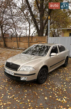 Лифтбек Skoda Octavia 2005 в Днепре