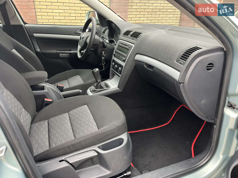 Лифтбек Skoda Octavia 2009 в Ахтырке фото 64 Лифтбек Skoda Octavia 2009 в Ахтырке