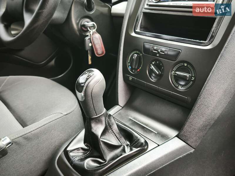 Универсал Skoda Octavia 2006 в Львове фото 19 Универсал Skoda Octavia 2006 в Львове