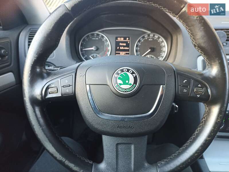 Лифтбек Skoda Octavia 2012 в Львове