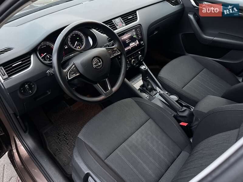 Универсал Skoda Octavia 2019 в Житомире фото 18 Универсал Skoda Octavia 2019 в Житомире