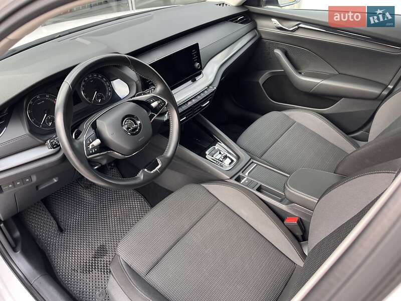 Лифтбек Skoda Octavia 2021 в Житомире