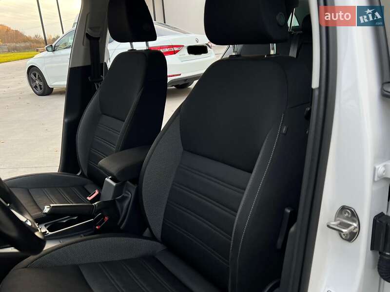 Универсал Skoda Octavia 2020 в Киеве фото 47 Универсал Skoda Octavia 2020 в Киеве