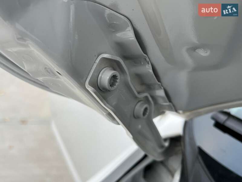 Универсал Skoda Octavia 2020 в Киеве фото 90 Универсал Skoda Octavia 2020 в Киеве