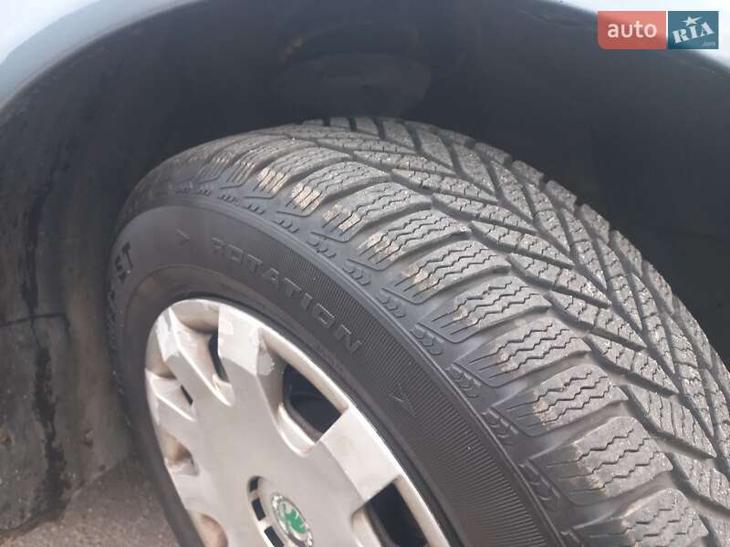 Лифтбек Skoda Octavia 2005 в Сумах