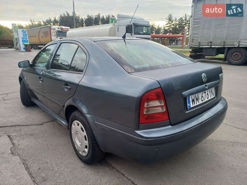 Лифтбек Skoda Octavia 2005 в Сумах