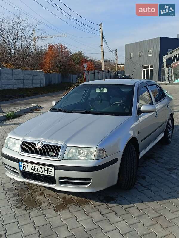Лифтбек Skoda Octavia 2003 в Полтаве фото Лифтбек Skoda Octavia 2003 в Полтаве