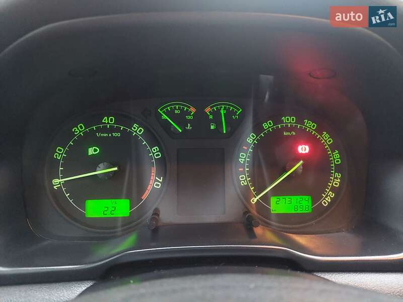 Ліфтбек Skoda Octavia 2006 в Дніпрі