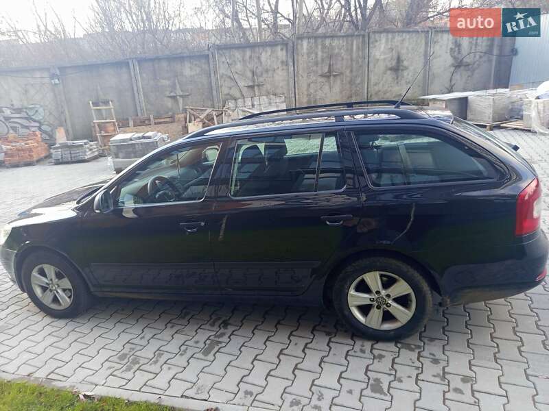 Универсал Skoda Octavia 2010 в Хмельницком фото 2 Универсал Skoda Octavia 2010 в Хмельницком