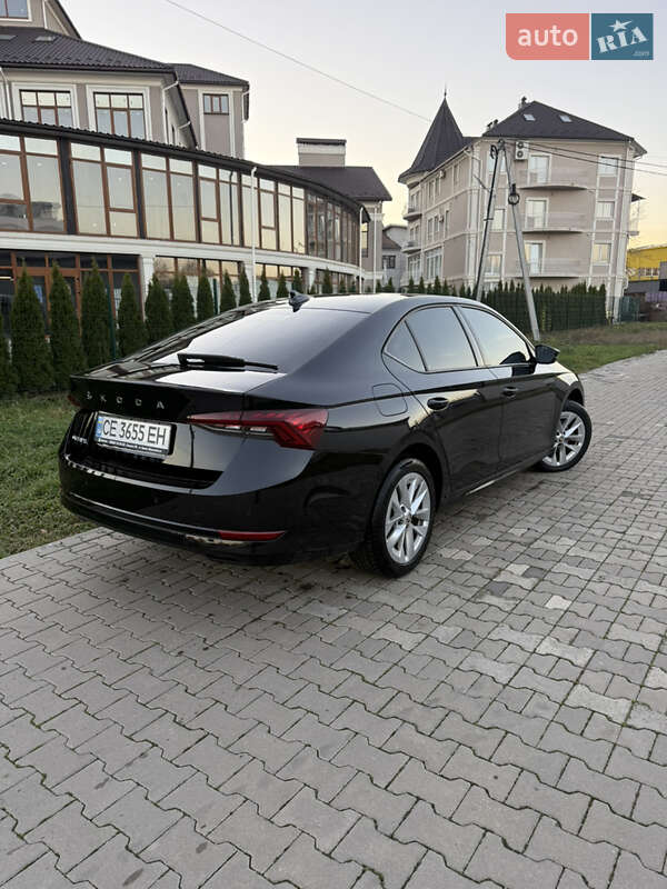 Ліфтбек Skoda Octavia 2022 в Чернівцях