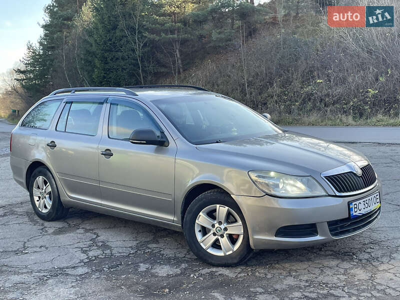 Универсал Skoda Octavia 2010 в Турке фото 9 Универсал Skoda Octavia 2010 в Турке