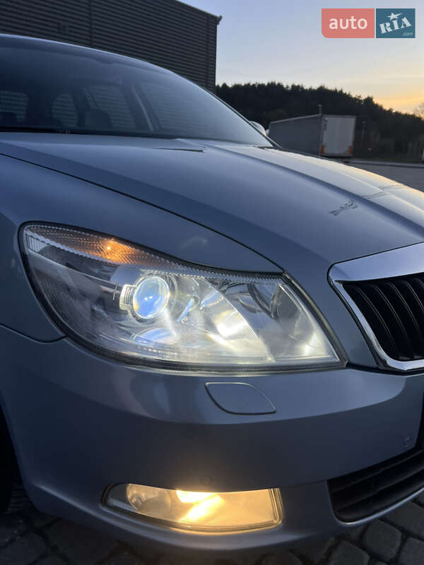 Универсал Skoda Octavia 2010 в Львове
