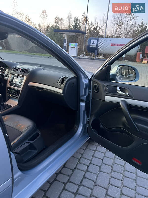 Универсал Skoda Octavia 2010 в Львове