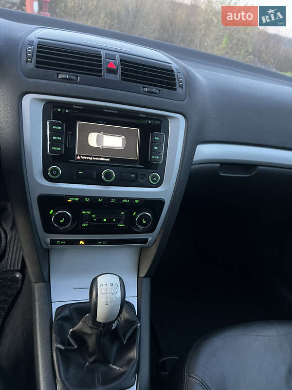 Универсал Skoda Octavia 2010 в Львове