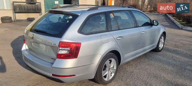 Универсал Skoda Octavia 2019 в Киеве фото 20 Универсал Skoda Octavia 2019 в Киеве
