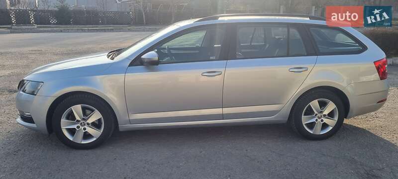 Универсал Skoda Octavia 2019 в Киеве фото 22 Универсал Skoda Octavia 2019 в Киеве