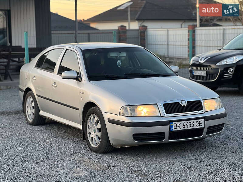 Ліфтбек Skoda Octavia 2004 в Рівному фото 2 Ліфтбек Skoda Octavia 2004 в Рівному