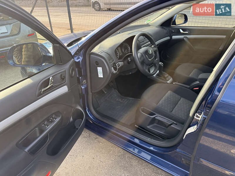 Универсал Skoda Octavia 2013 в Кременце фото 53 Универсал Skoda Octavia 2013 в Кременце
