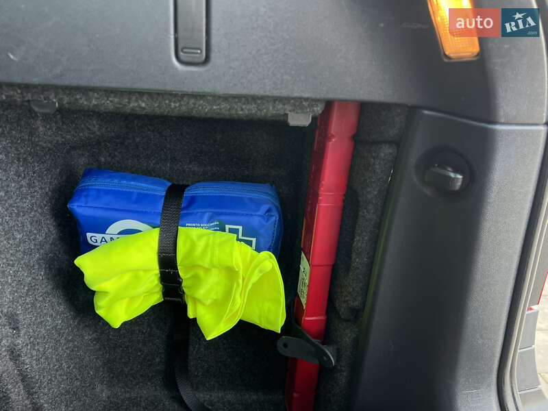 Универсал Skoda Octavia 2011 в Луцке фото 118 Универсал Skoda Octavia 2011 в Луцке