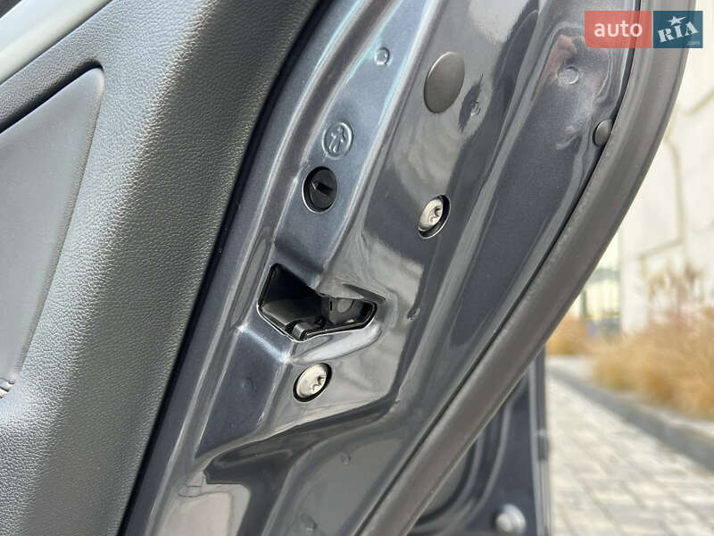 Универсал Skoda Octavia 2011 в Луцке фото 128 Универсал Skoda Octavia 2011 в Луцке