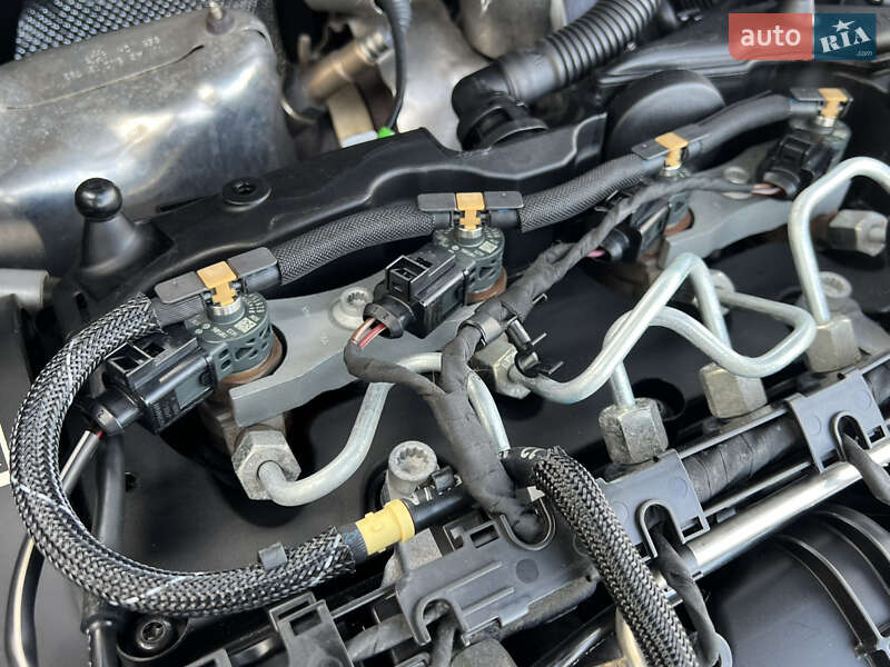 Универсал Skoda Octavia 2011 в Луцке фото 163 Универсал Skoda Octavia 2011 в Луцке