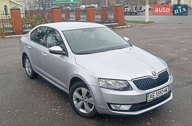 Лифтбек Skoda Octavia 2014 в Днепре
