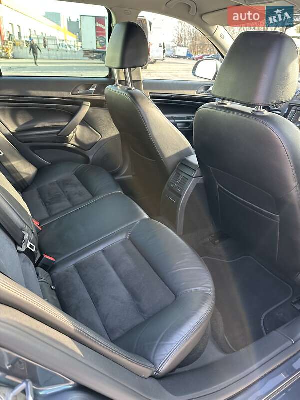 Универсал Skoda Octavia 2009 в Киеве фото 13 Универсал Skoda Octavia 2009 в Киеве