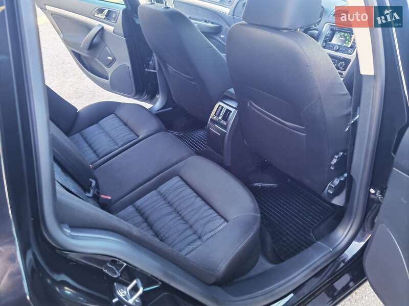 Универсал Skoda Octavia 2011 в Дубно фото 32 Универсал Skoda Octavia 2011 в Дубно