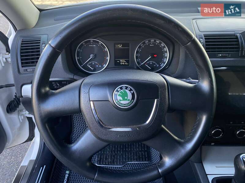 Лифтбек Skoda Octavia 2011 в Николаеве фото 25 Лифтбек Skoda Octavia 2011 в Николаеве