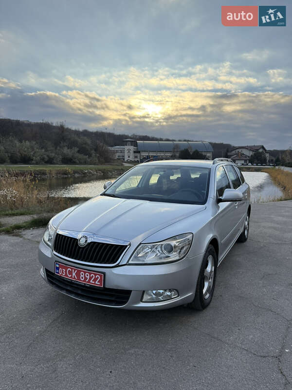 Универсал Skoda Octavia 2010 в Днепре