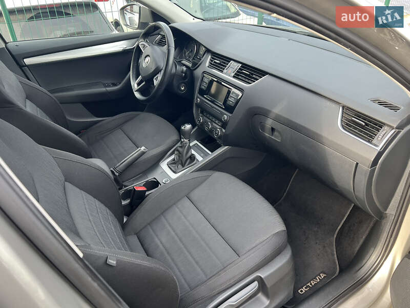 Ліфтбек Skoda Octavia 2016 в Києві фото 8 Ліфтбек Skoda Octavia 2016 в Києві