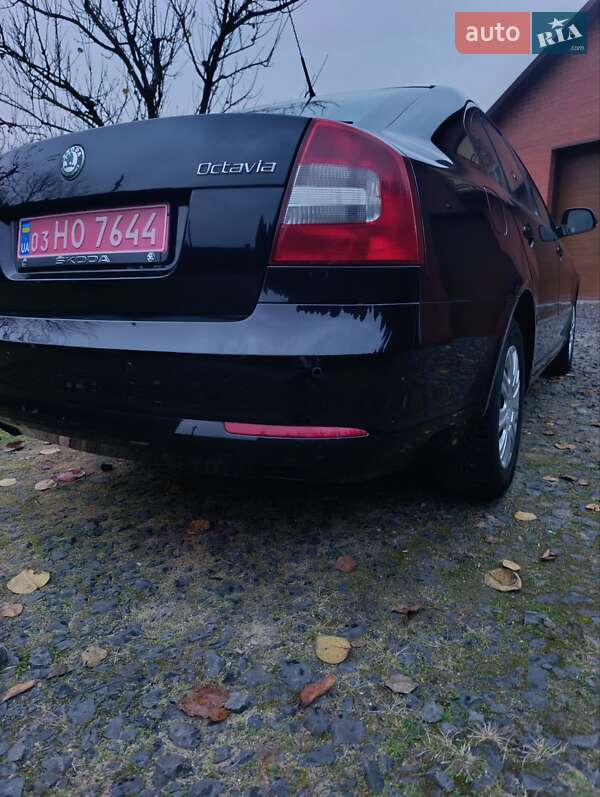 Лифтбек Skoda Octavia 2010 в Луцке фото 2 Лифтбек Skoda Octavia 2010 в Луцке