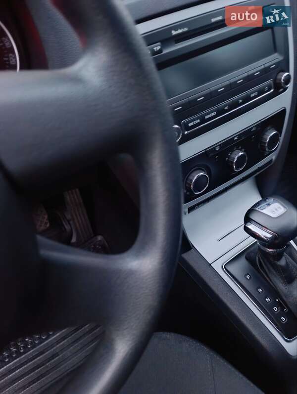 Лифтбек Skoda Octavia 2010 в Луцке фото 25 Лифтбек Skoda Octavia 2010 в Луцке