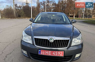 Универсал Skoda Octavia 2011 в Полтаве