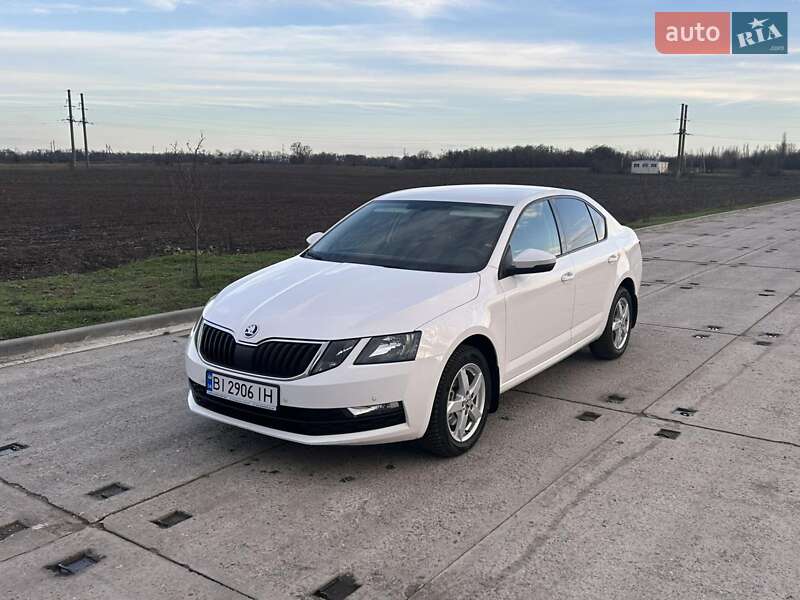 Ліфтбек Skoda Octavia 2019 в Полтаві фото 4 Ліфтбек Skoda Octavia 2019 в Полтаві