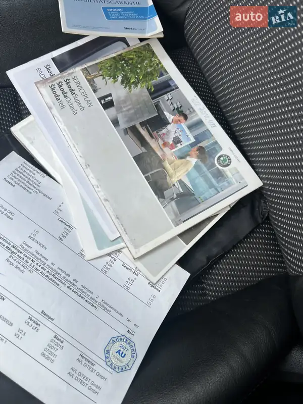 Универсал Skoda Octavia 2010 в Львове документ