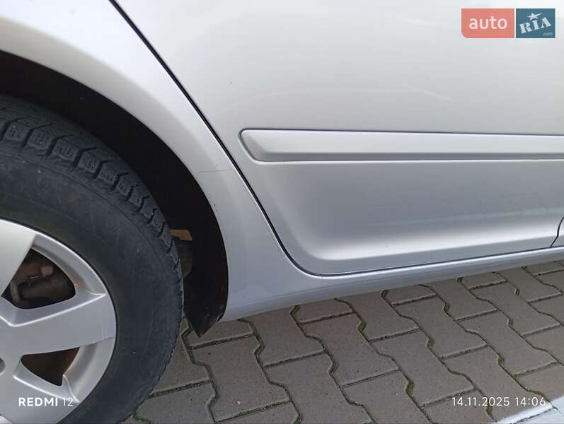 Універсал Skoda Octavia 2012 в Києві фото 40 Універсал Skoda Octavia 2012 в Києві