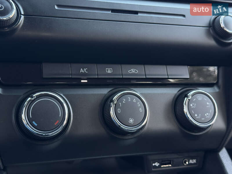 Ліфтбек Skoda Octavia 2016 в Дрогобичі