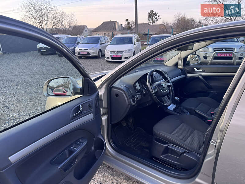 Универсал Skoda Octavia 2010 в Звенигородке фото 50 Универсал Skoda Octavia 2010 в Звенигородке