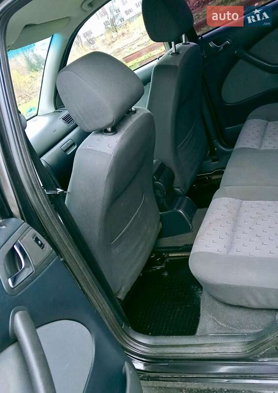 Универсал Skoda Octavia 2003 в Луцке фото 11 Универсал Skoda Octavia 2003 в Луцке