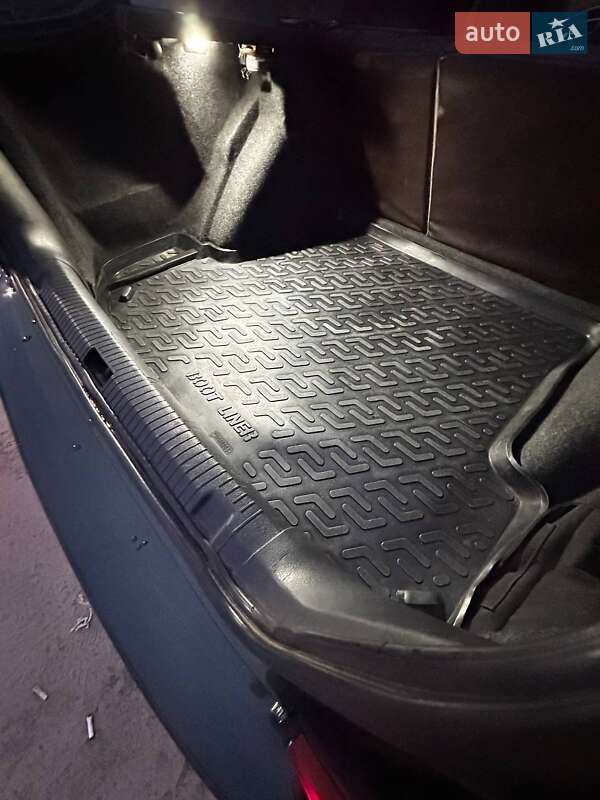 Ліфтбек Skoda Octavia 2002 в Харкові фото 18 Ліфтбек Skoda Octavia 2002 в Харкові