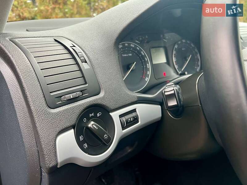 Универсал Skoda Octavia 2008 в Полтаве фото 71 Универсал Skoda Octavia 2008 в Полтаве