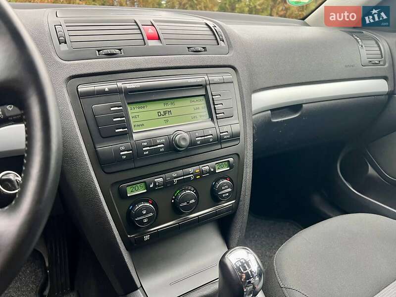 Универсал Skoda Octavia 2008 в Полтаве фото 91 Универсал Skoda Octavia 2008 в Полтаве