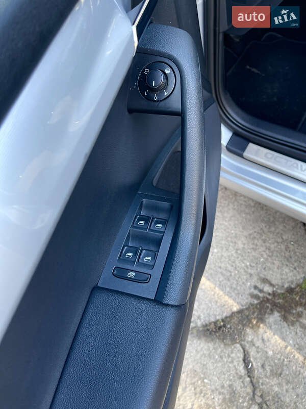 Универсал Skoda Octavia 2013 в Луцке фото 18 Универсал Skoda Octavia 2013 в Луцке