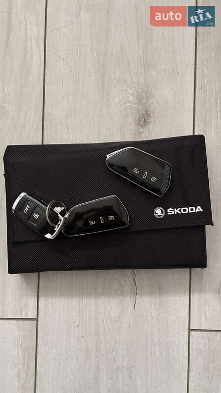 Универсал Skoda Octavia 2021 в Умани фото 26 Универсал Skoda Octavia 2021 в Умани